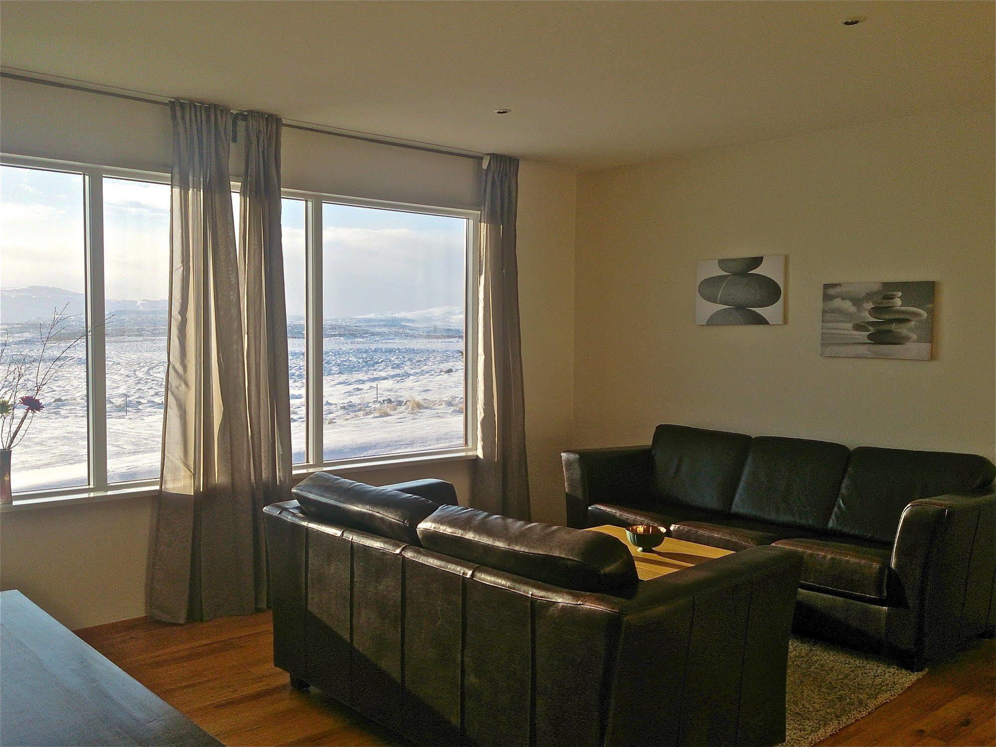 Borealis Hotel Ulfljotsvatn Экстерьер фото