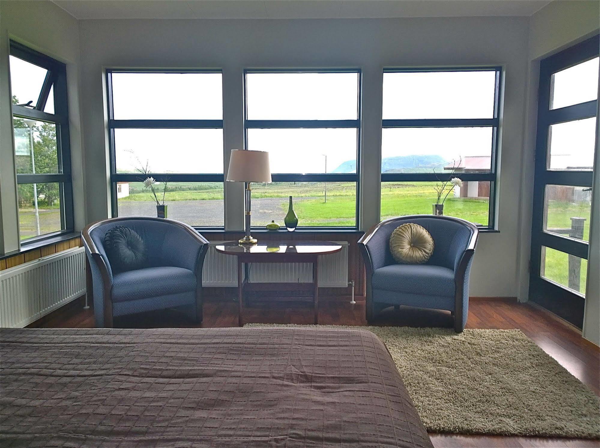 Borealis Hotel Ulfljotsvatn Экстерьер фото